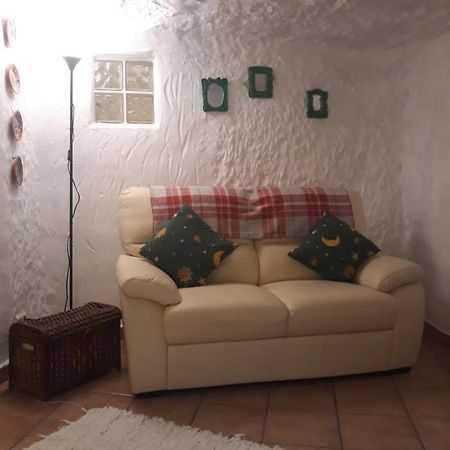 The Welcome Cave Freila Buitenkant foto