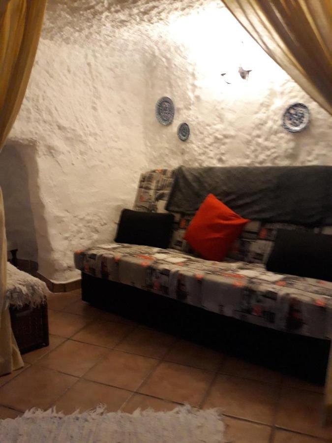 The Welcome Cave Freila Buitenkant foto
